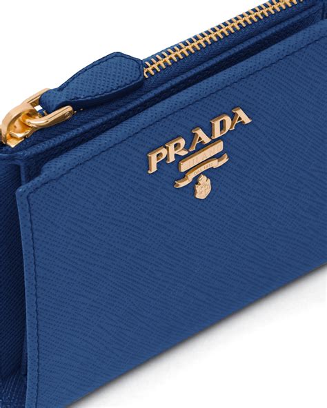 portafoglio donna piccolo prada|Scopri la nuova collezione di portafogli di Prada donna su.